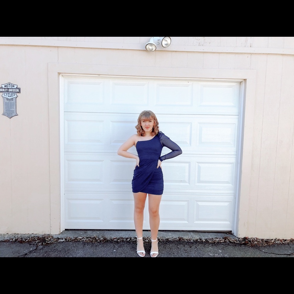 LUCY IN THE SKY HOMECOMING DRESS